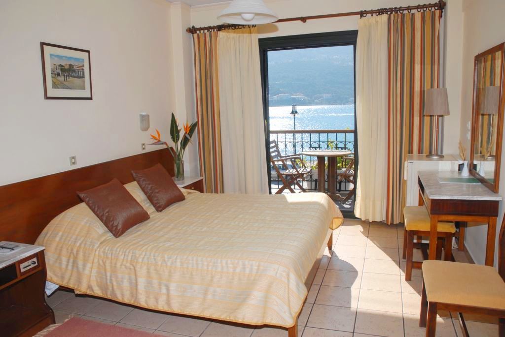 Aeolis Hotel Samos Town Exteriör bild